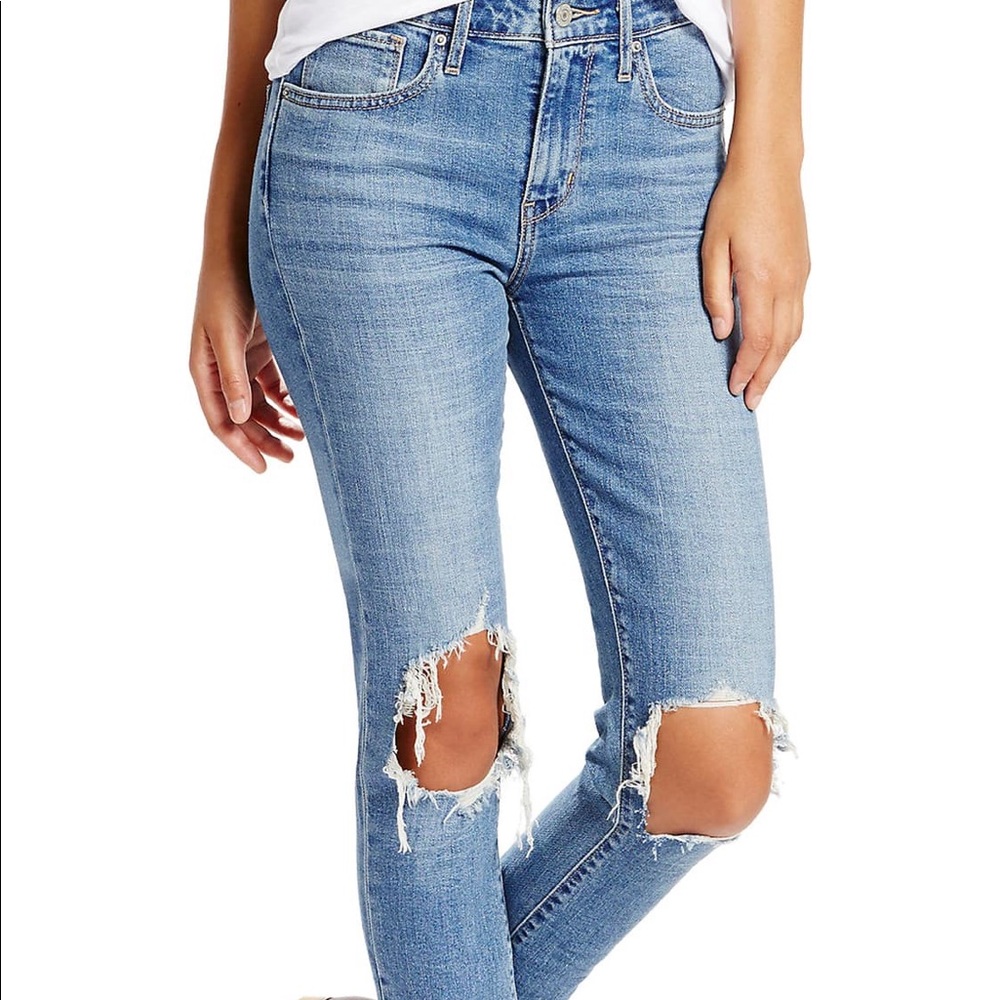 Levi’s 721 ripped high waste skinny jeans